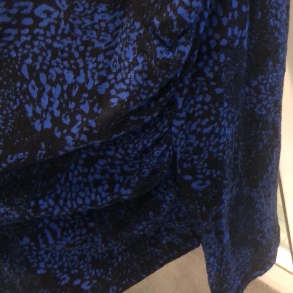 Express Dress - Picture 3 of 4